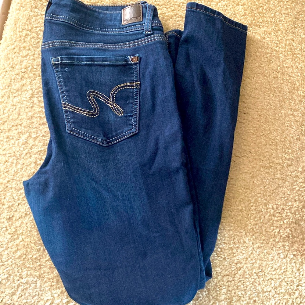 Juniors jeans